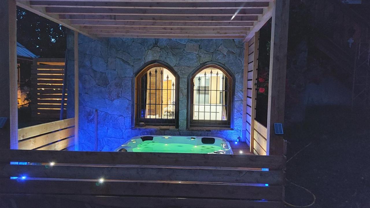 Chalet Serre Cambeou Piscine&Spa Saint-Chaffrey Ngoại thất bức ảnh