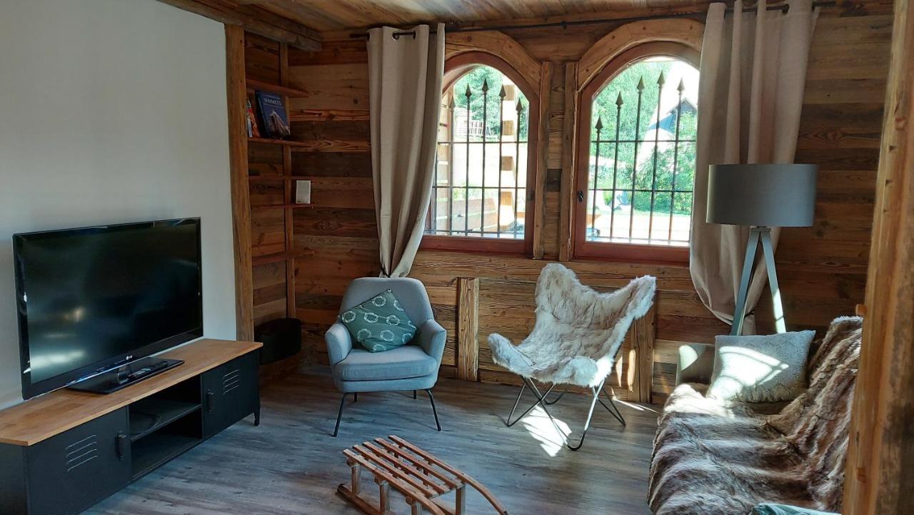 Chalet Serre Cambeou Piscine&Spa Saint-Chaffrey Ngoại thất bức ảnh