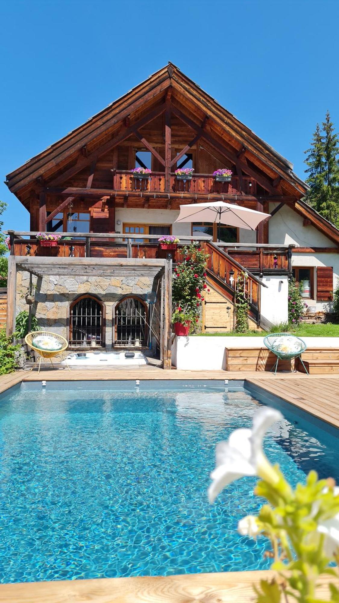 Chalet Serre Cambeou Piscine&Spa Saint-Chaffrey Ngoại thất bức ảnh